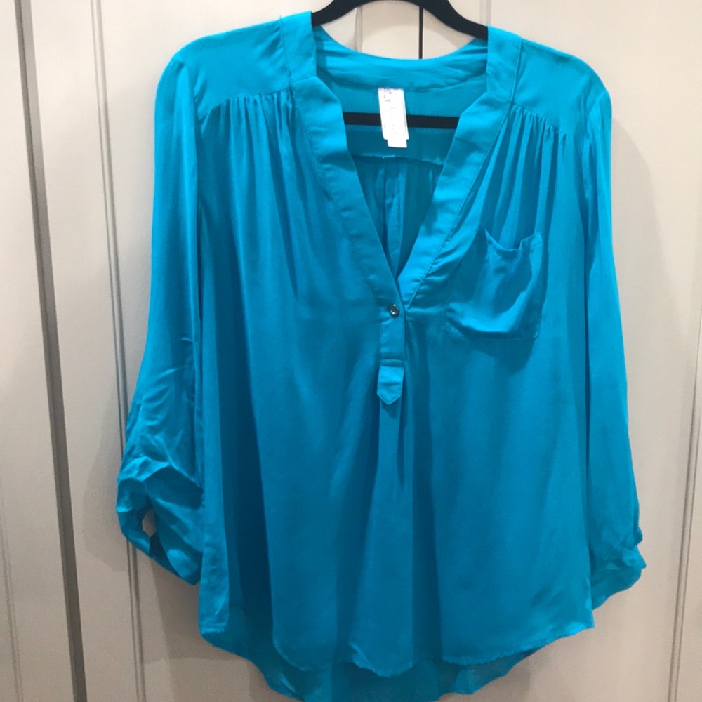 Women’s Top | M